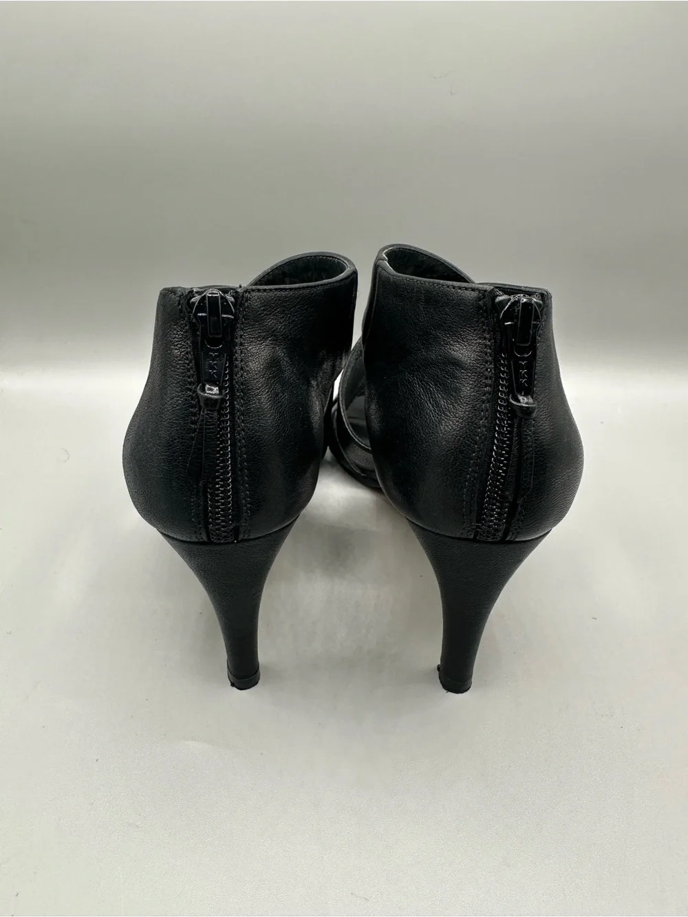 Stuart Weitzman Hugme Stiletto Sandals Leather Cross Cross Women 7 Black